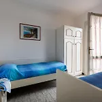 Cozy With Private Fenced Garden And Pool Apartamento Bibione