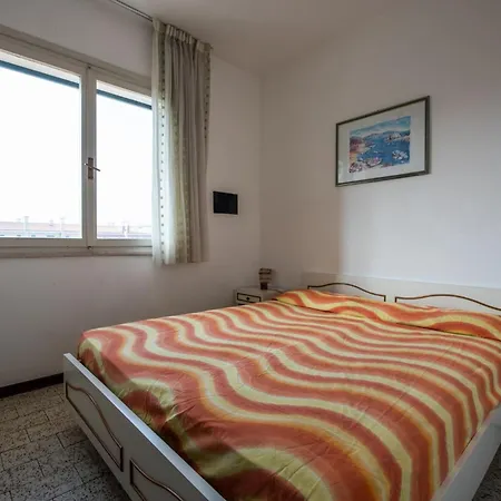 Apartment Cozy House With Private Garden And Shared Pools